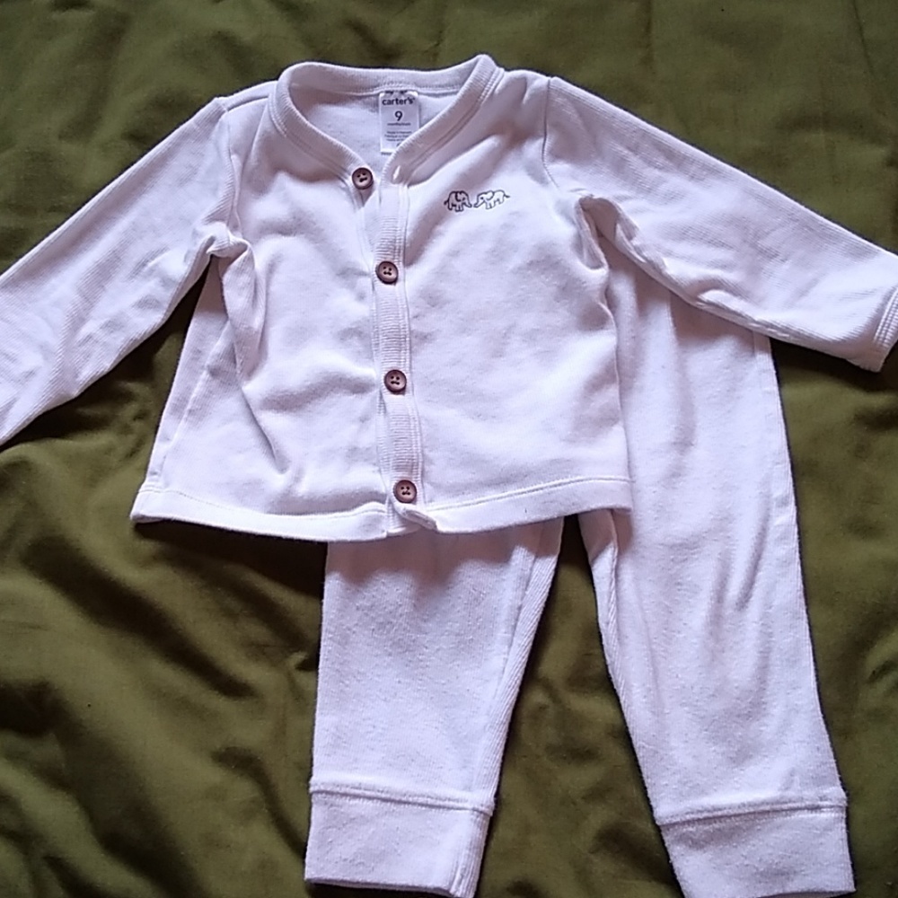 A unisex pajama set